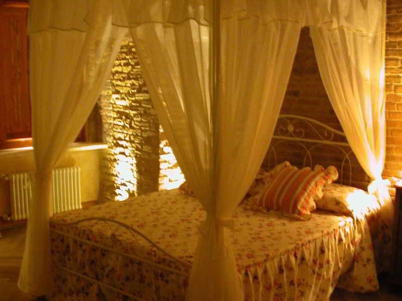 Al Pozzo Dei Desideri Hotel ซานจีมิญญาโน ภายนอก รูปภาพ